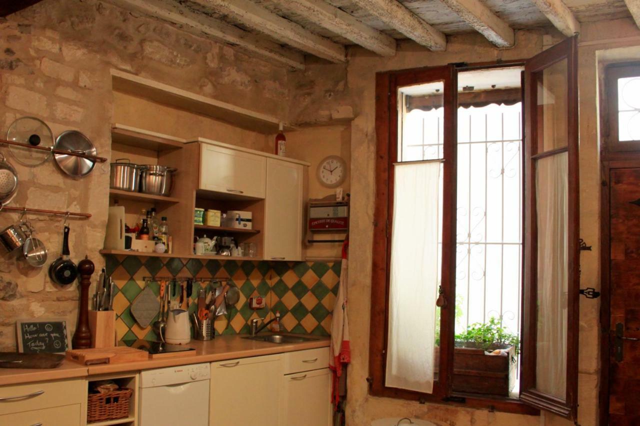 La Maison De Lara Villa Arles Luaran gambar